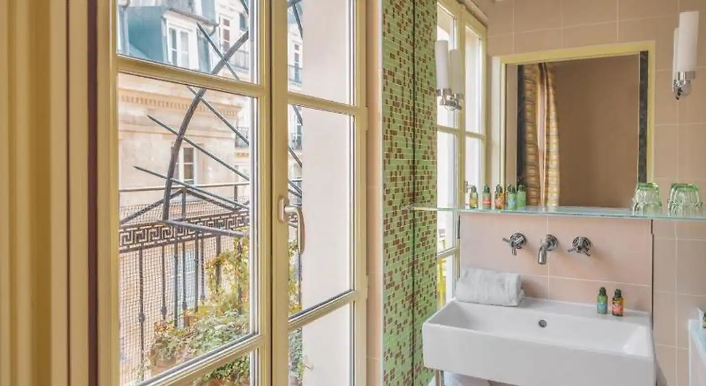 Le Petit Paris Badezimmer