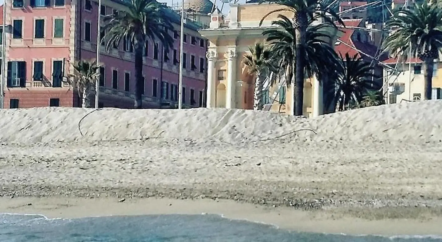 San Pietro Palace EXTERIOR