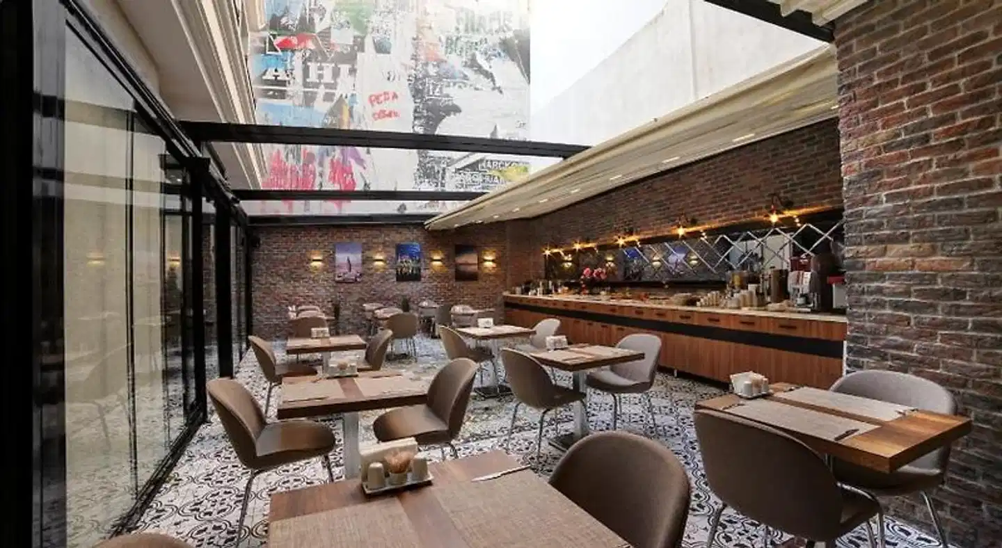 Pell Palace Hotel & SPA Restaurant