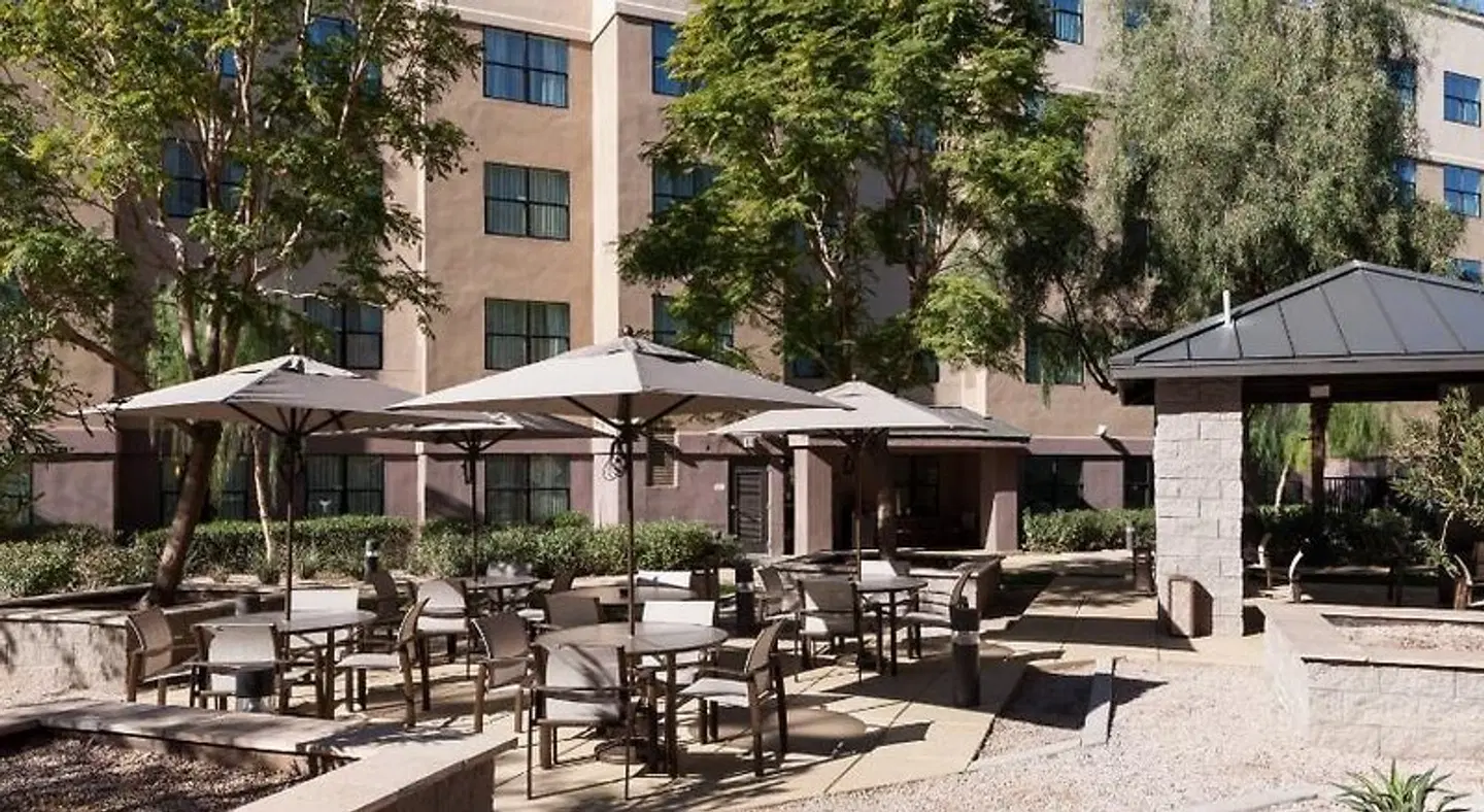 Residence Inn by Marriott Phoenix North/Happy Valley Terrasse