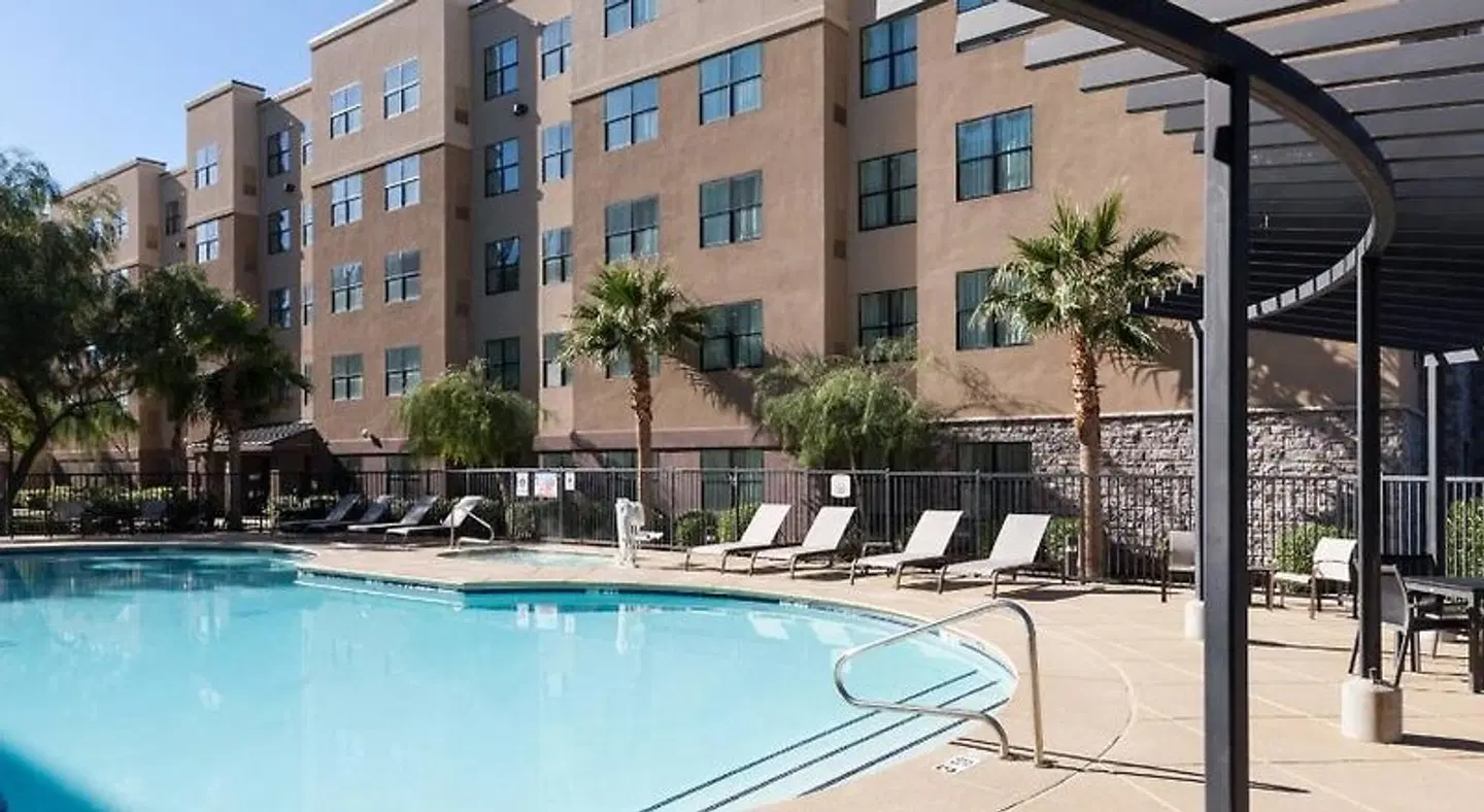 Residence Inn by Marriott Phoenix North/Happy Valley OUTDOOR_POOL