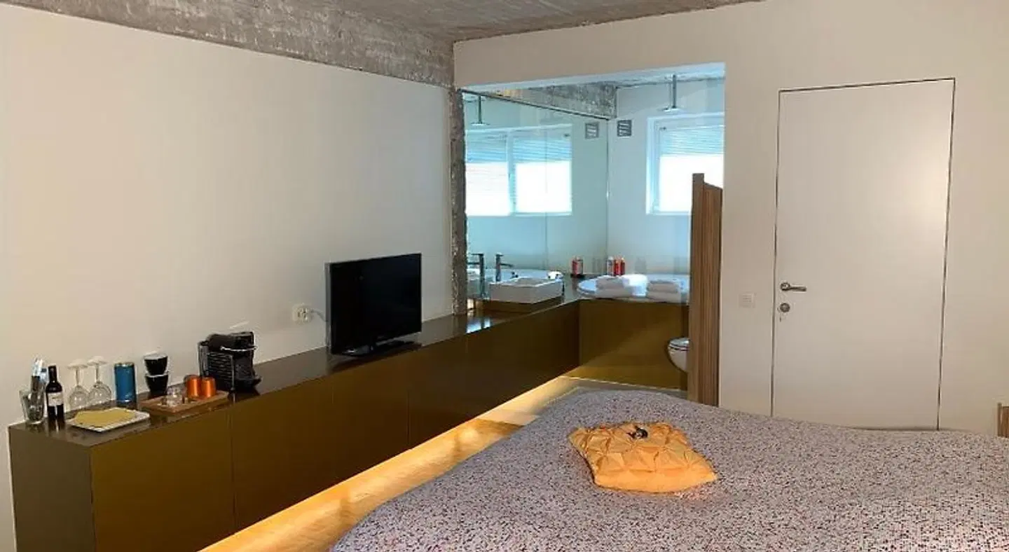 B&B Yellow Submarine ROOM_EXAMPLE