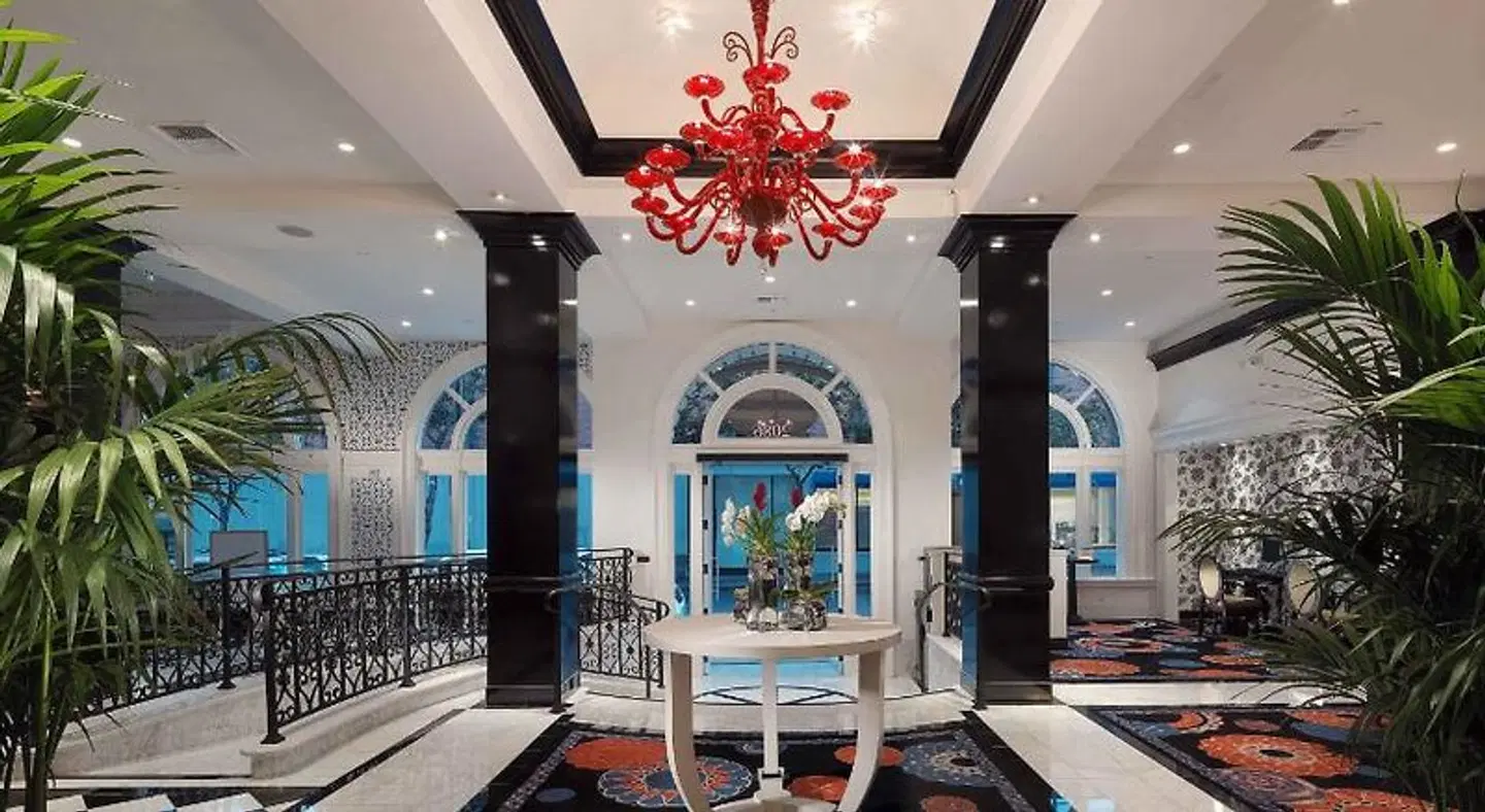 Shattuck Plaza LOUNGE_LOBBY