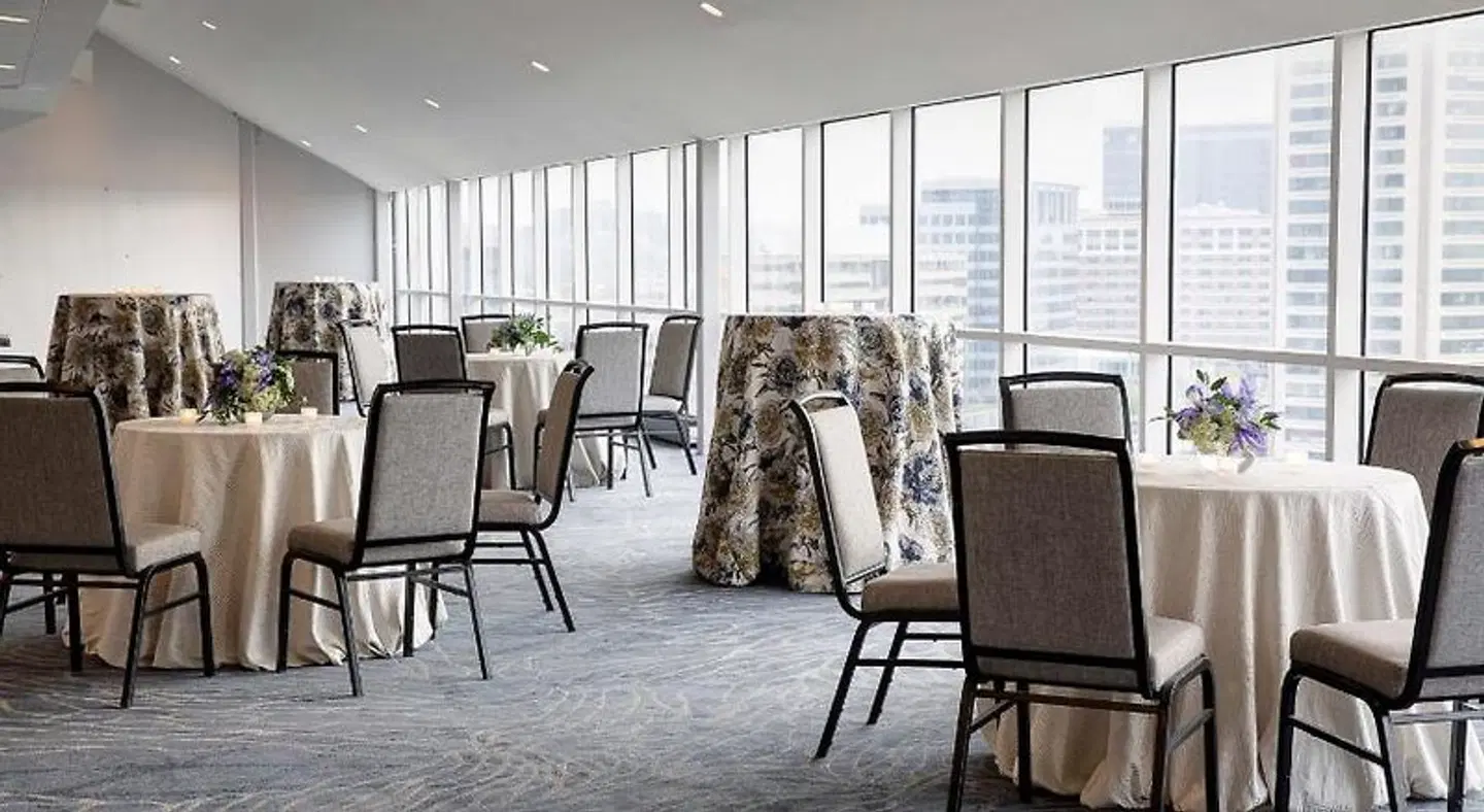 Hyatt Regency Baltimore SPORTS_AND_LEISURE