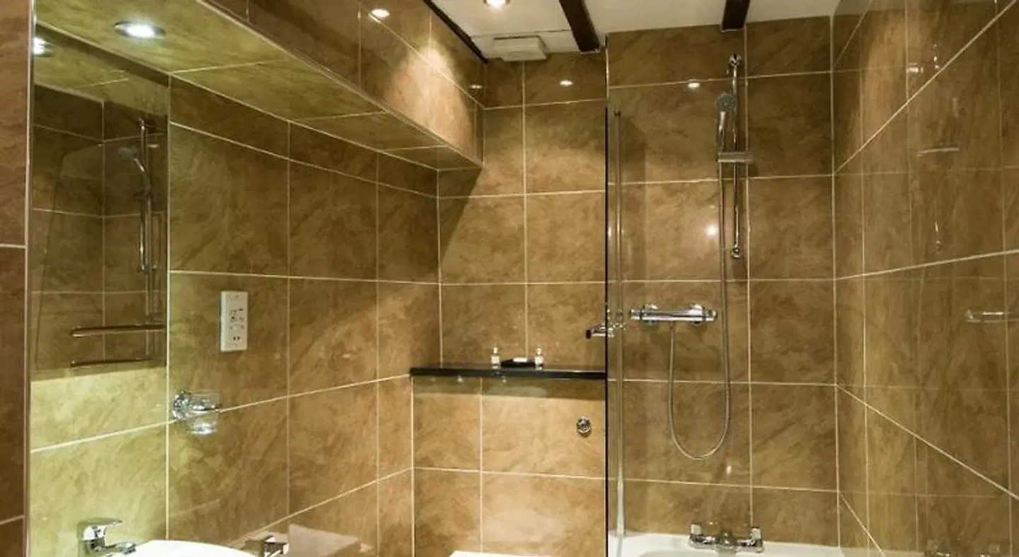 Prince Rupert Hotel Badezimmer