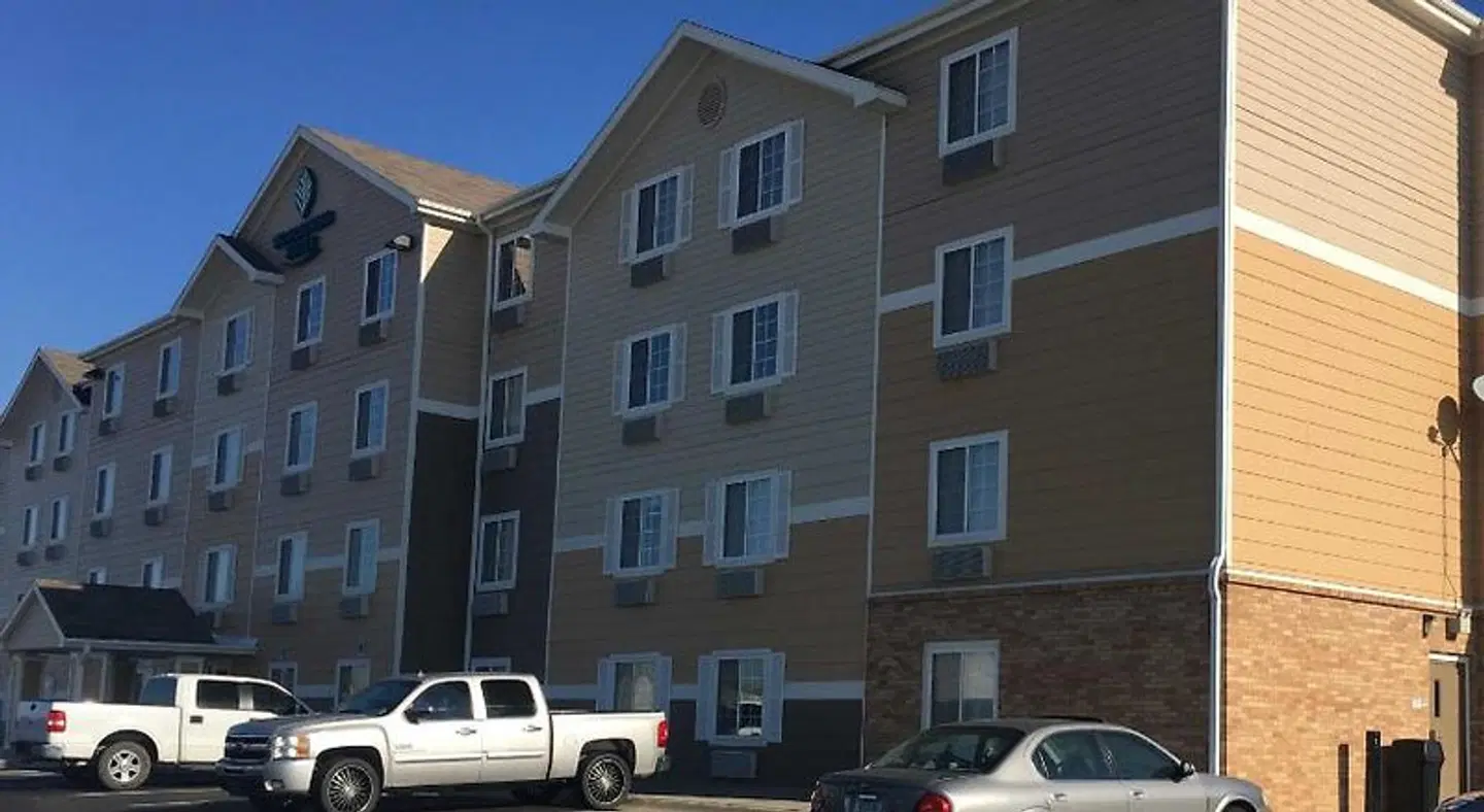WoodSpring Suites Lincoln EXTERIOR