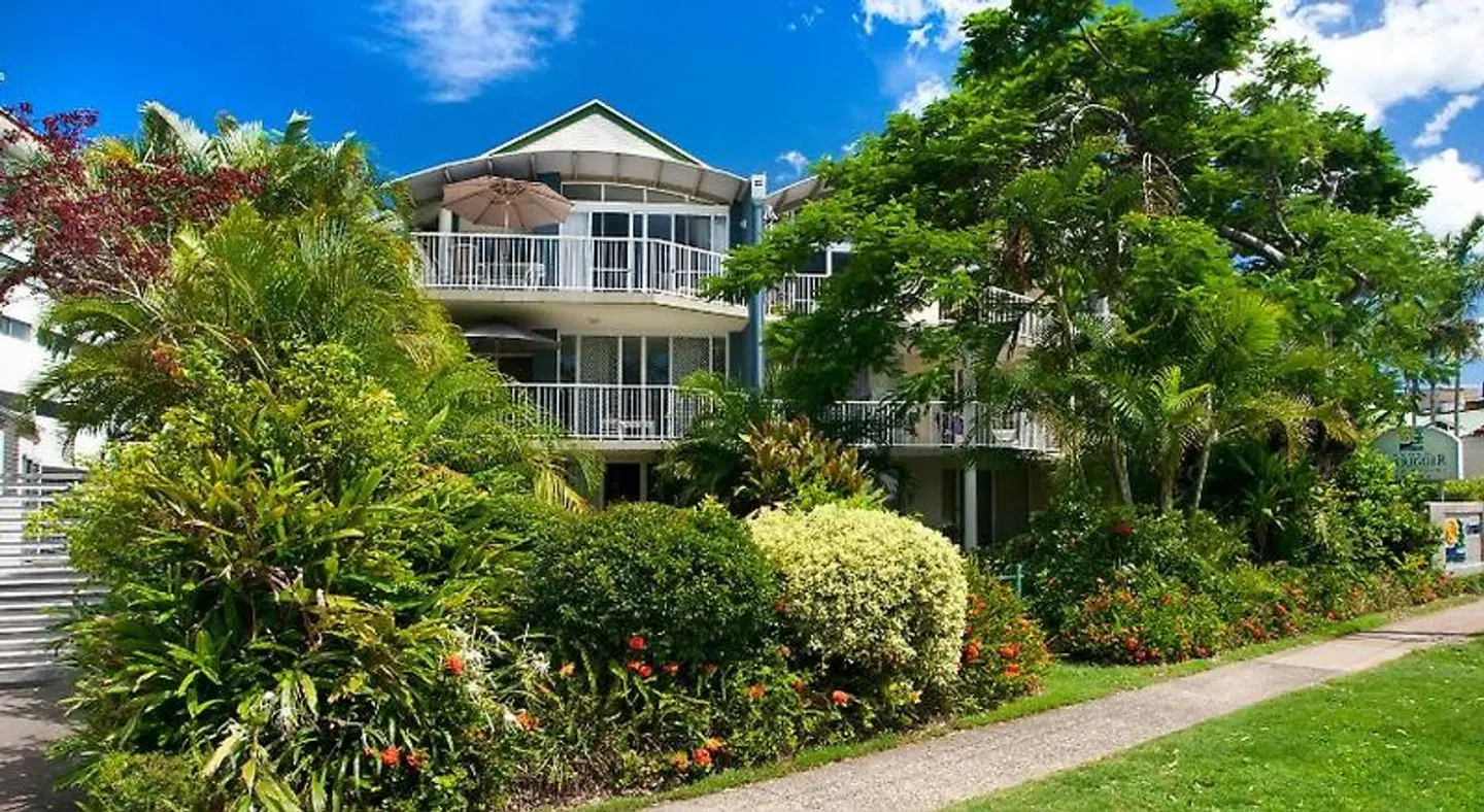 Noosa Outrigger Beach Resort EXTERIOR