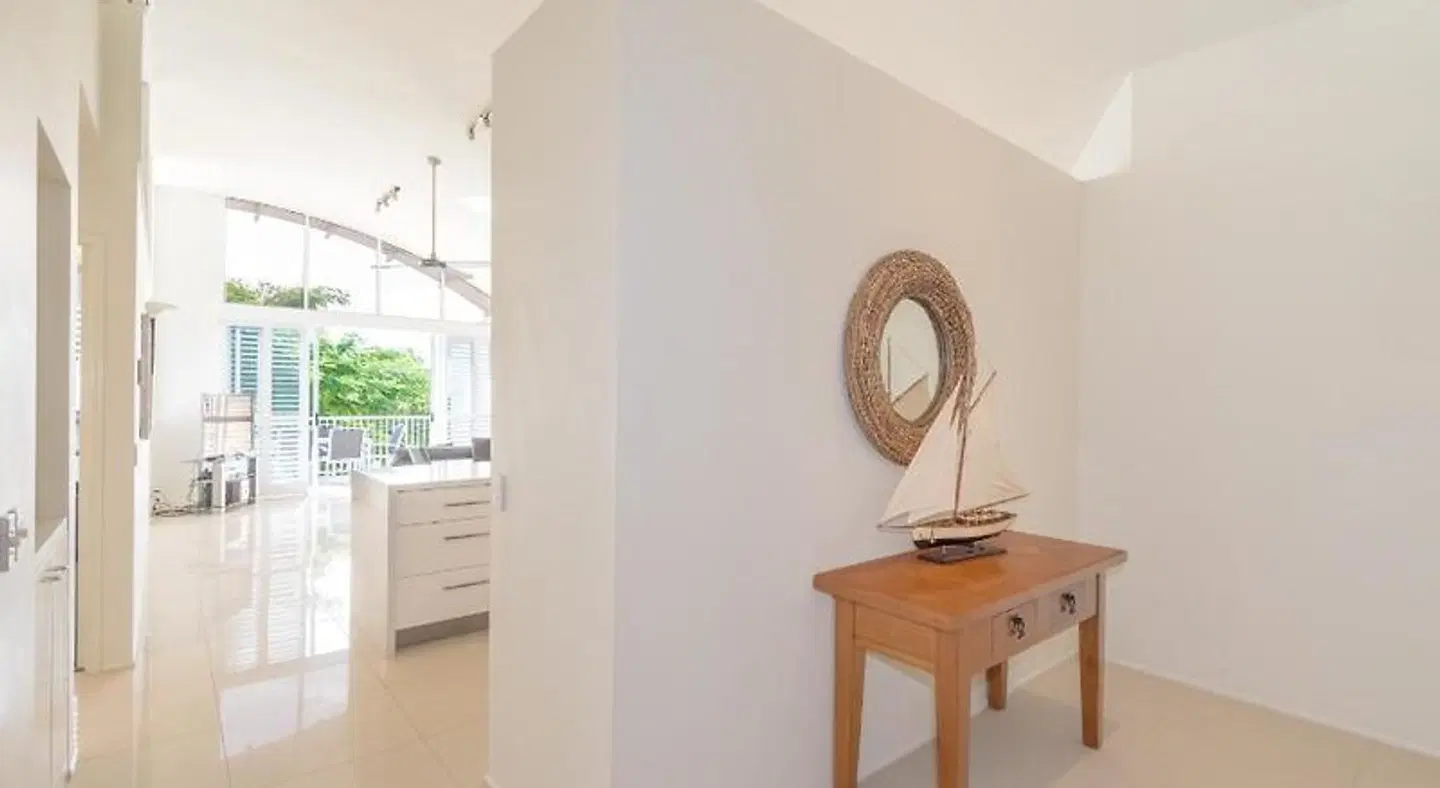 Noosa Outrigger Beach Resort ROOM_EXAMPLE