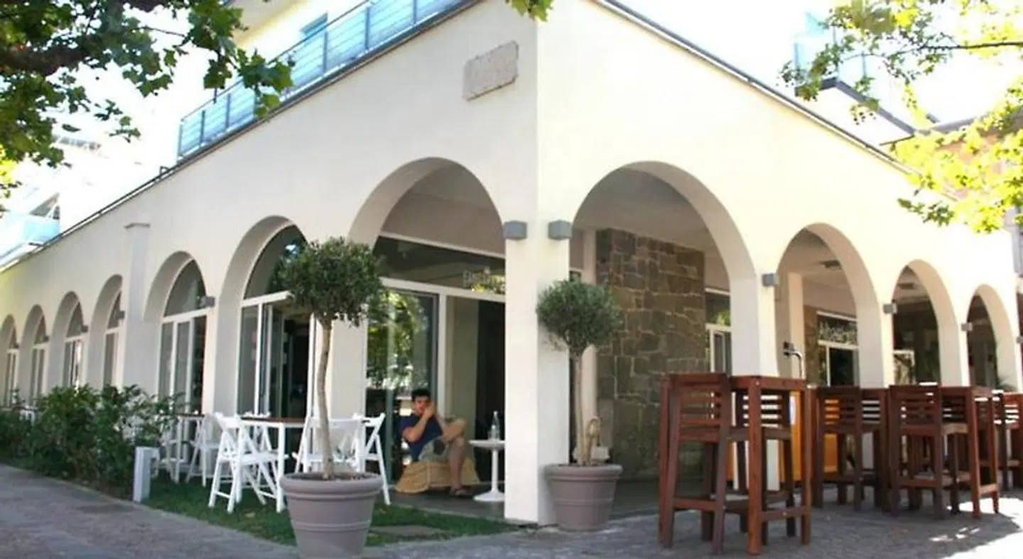 Alba Hotel EXTERIOR