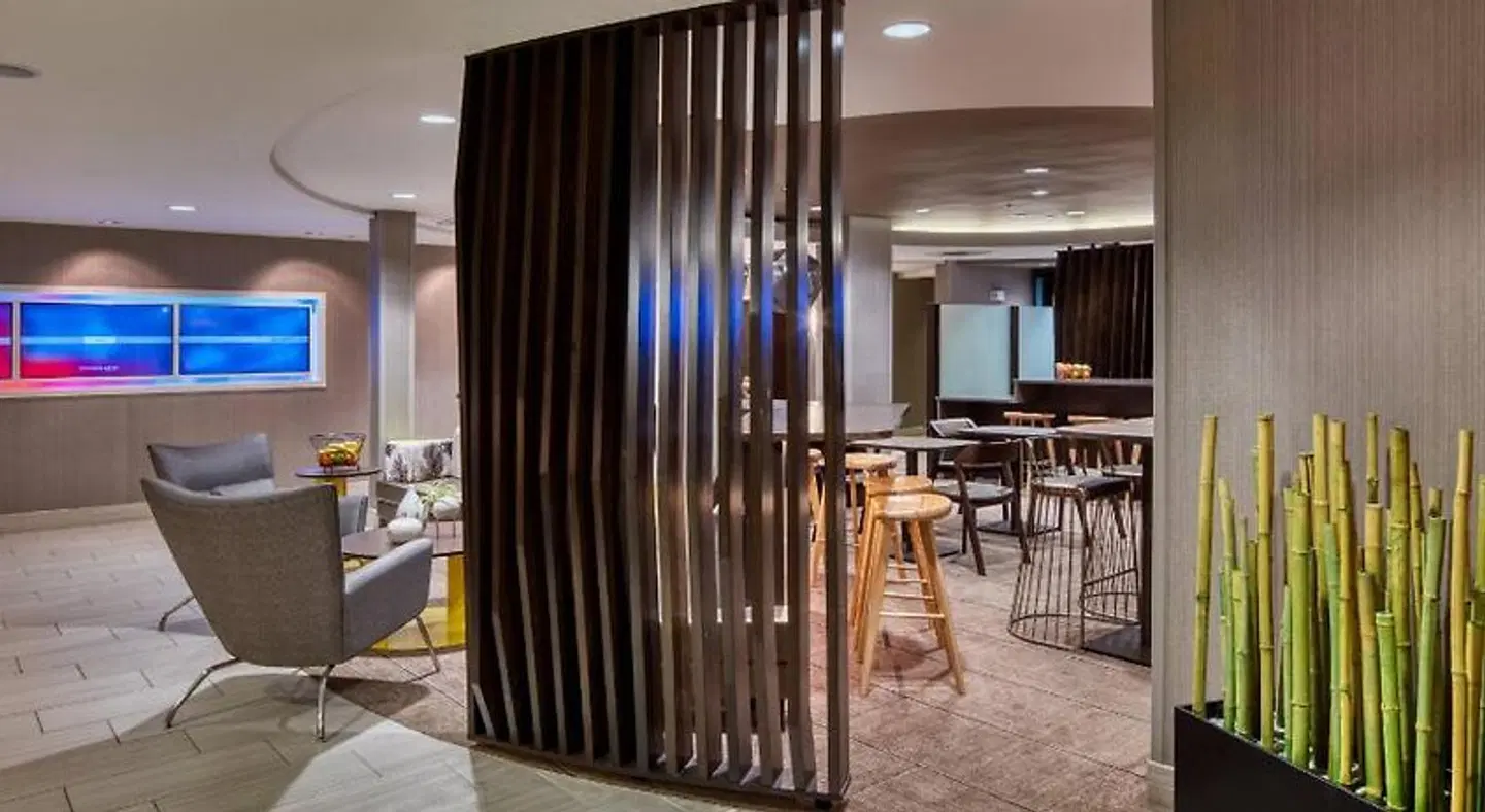 SpringHill Suites by Marriott Salt Lake City Downtown Bar