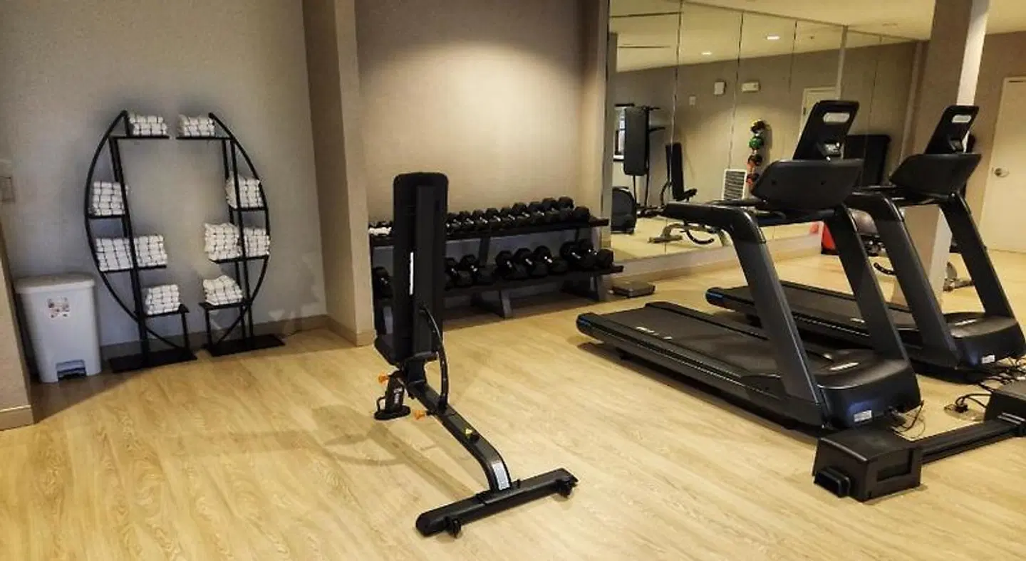 Cambria Suites Madison SPORTS_AND_LEISURE