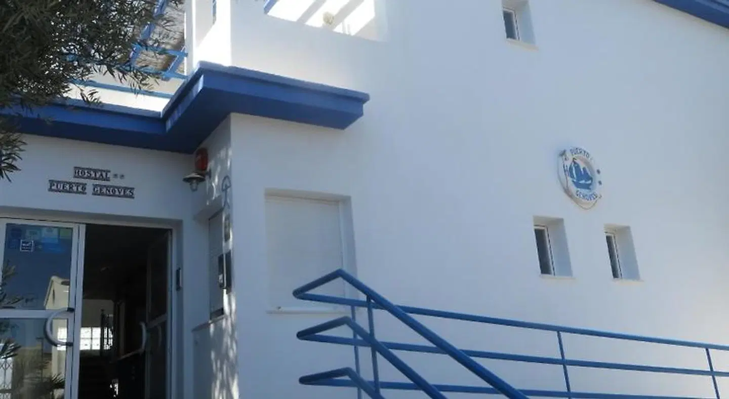 Hostal Puerto Genovés Hallenbad