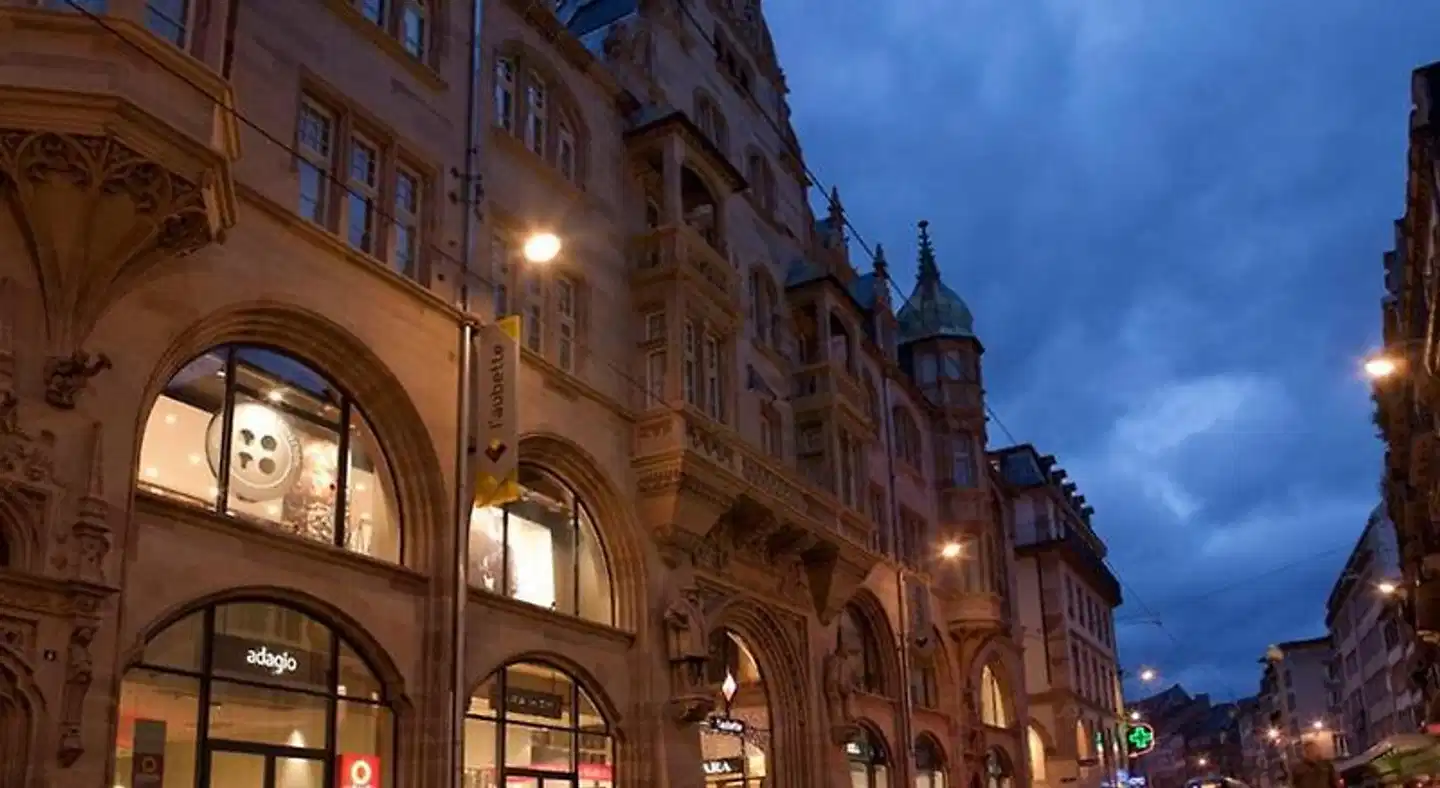 Aparthotel Adagio Strasbourg Place Kleber Aussenansicht