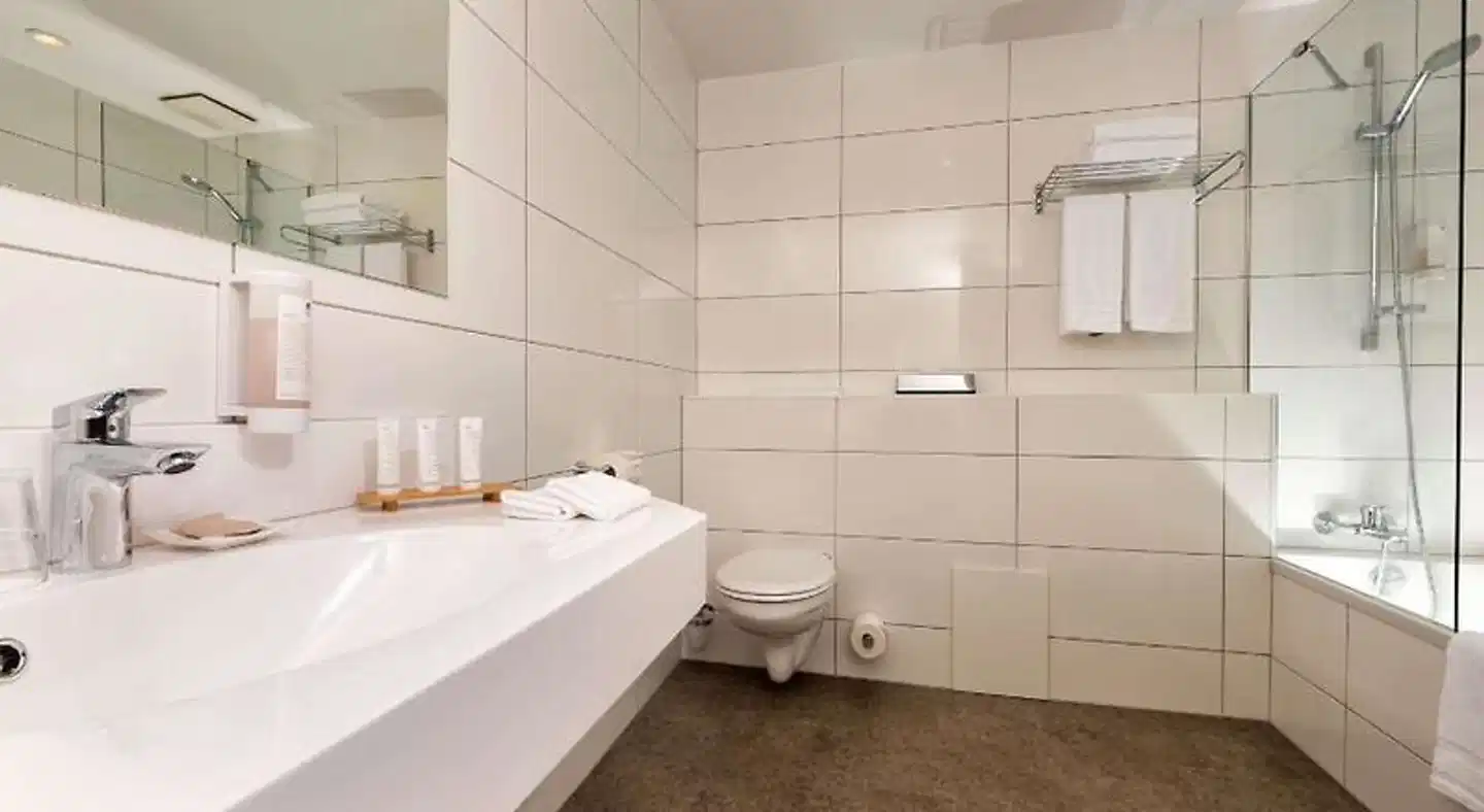 Wyndham Köln Badezimmer