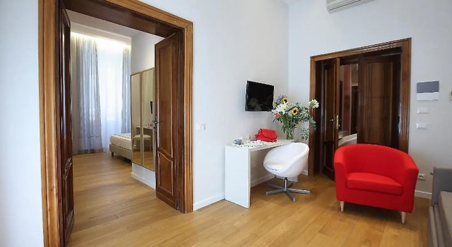 Sofia's Suites ROOM_EXAMPLE
