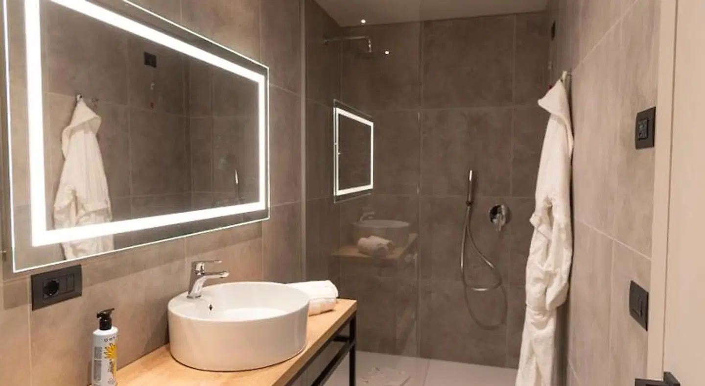 MODICA BOUTIQUE HOTEL Badezimmer