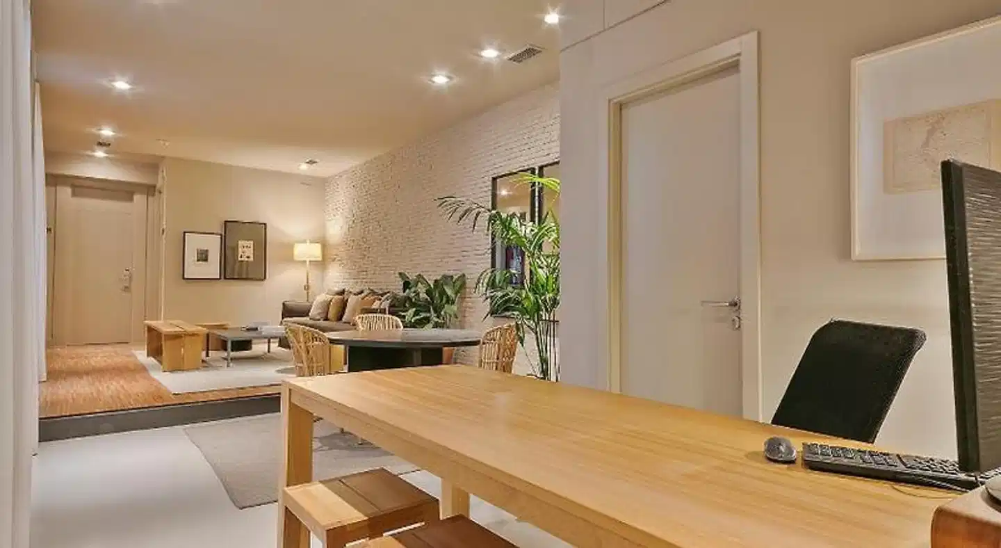 Guesthouse Pau Claris by Uma Suites Lobby