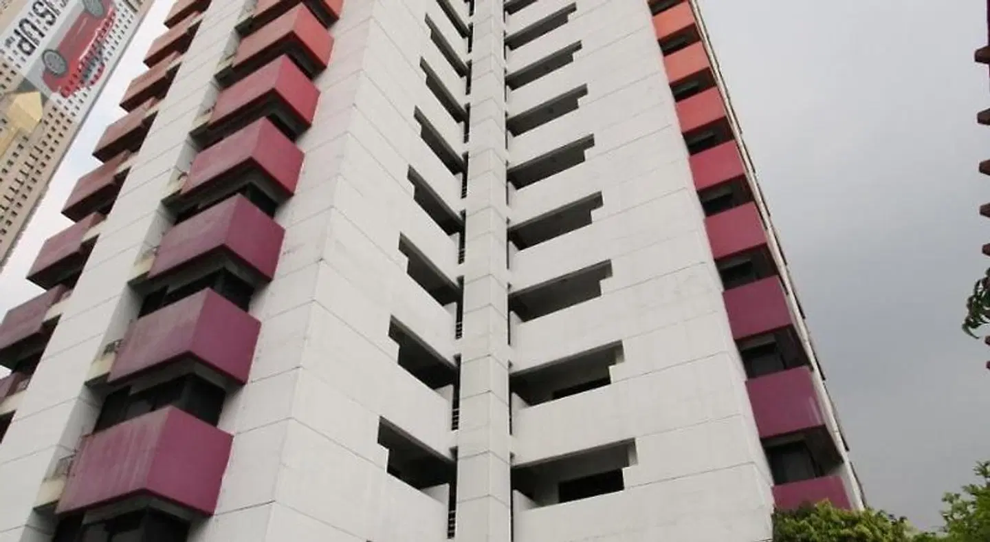 Baiyoke Suite Hotel MODEL_IMPRESSION