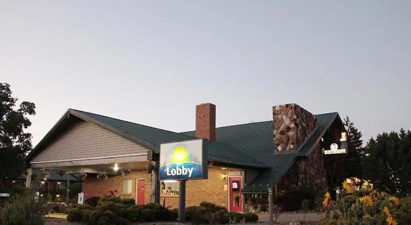 Days Inn by Wyndham Show Low Aussenansicht