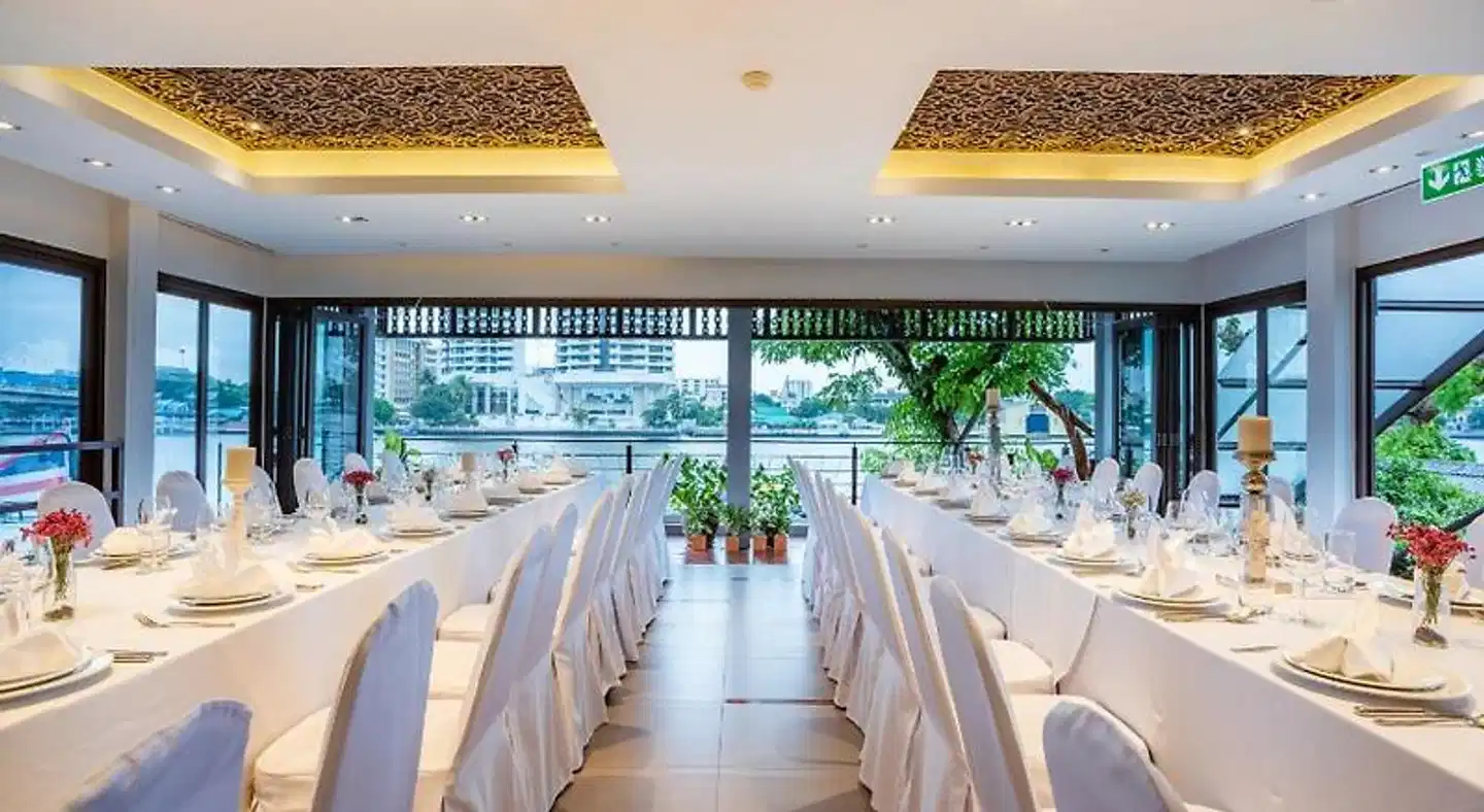 Riva Surya Bangkok Restaurant