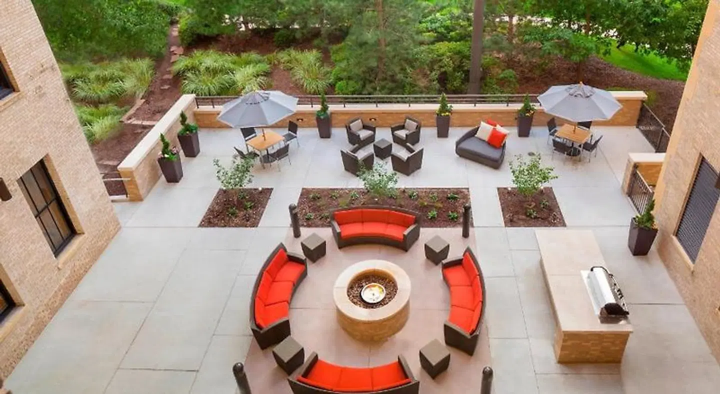 Residence Inn Omaha Downtown/Old Market Area Terrasse