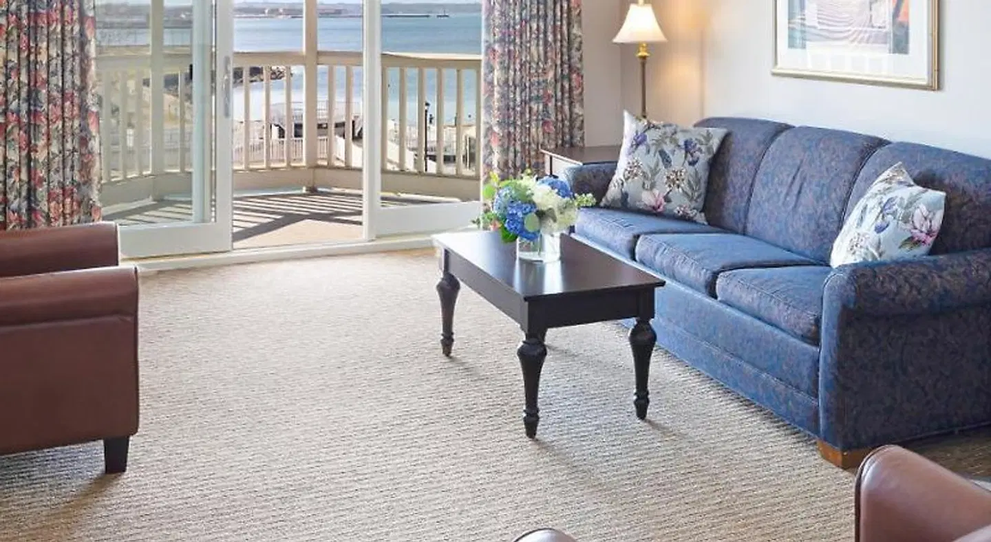 Wellington Resort LOUNGE_LOBBY