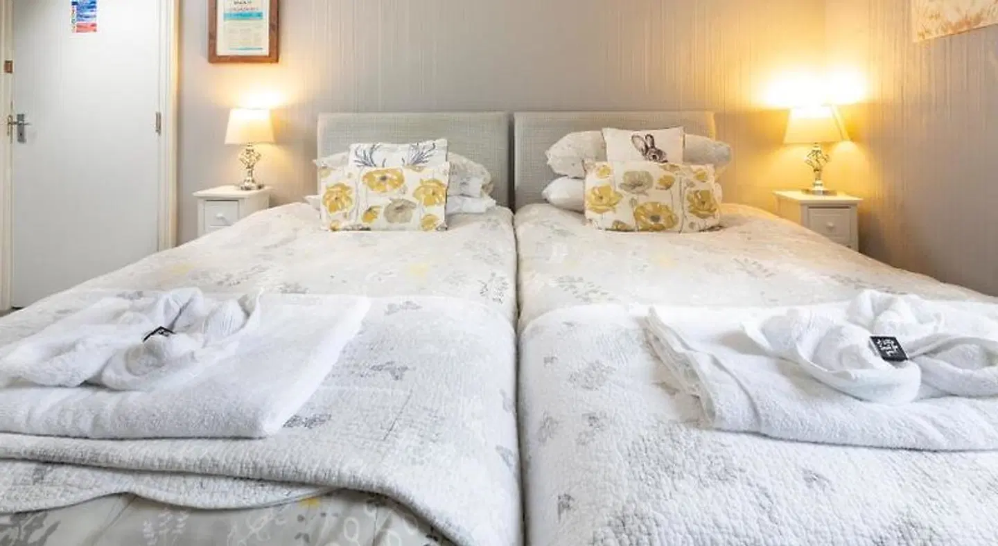 The Firs Bed and Breakfast ROOM_EXAMPLE