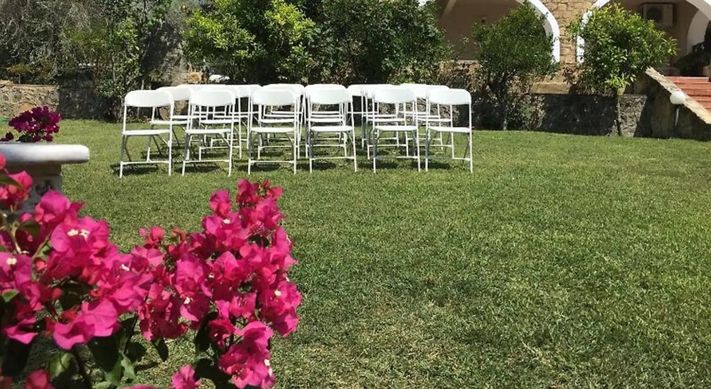 sanidiamonds EXTERIOR