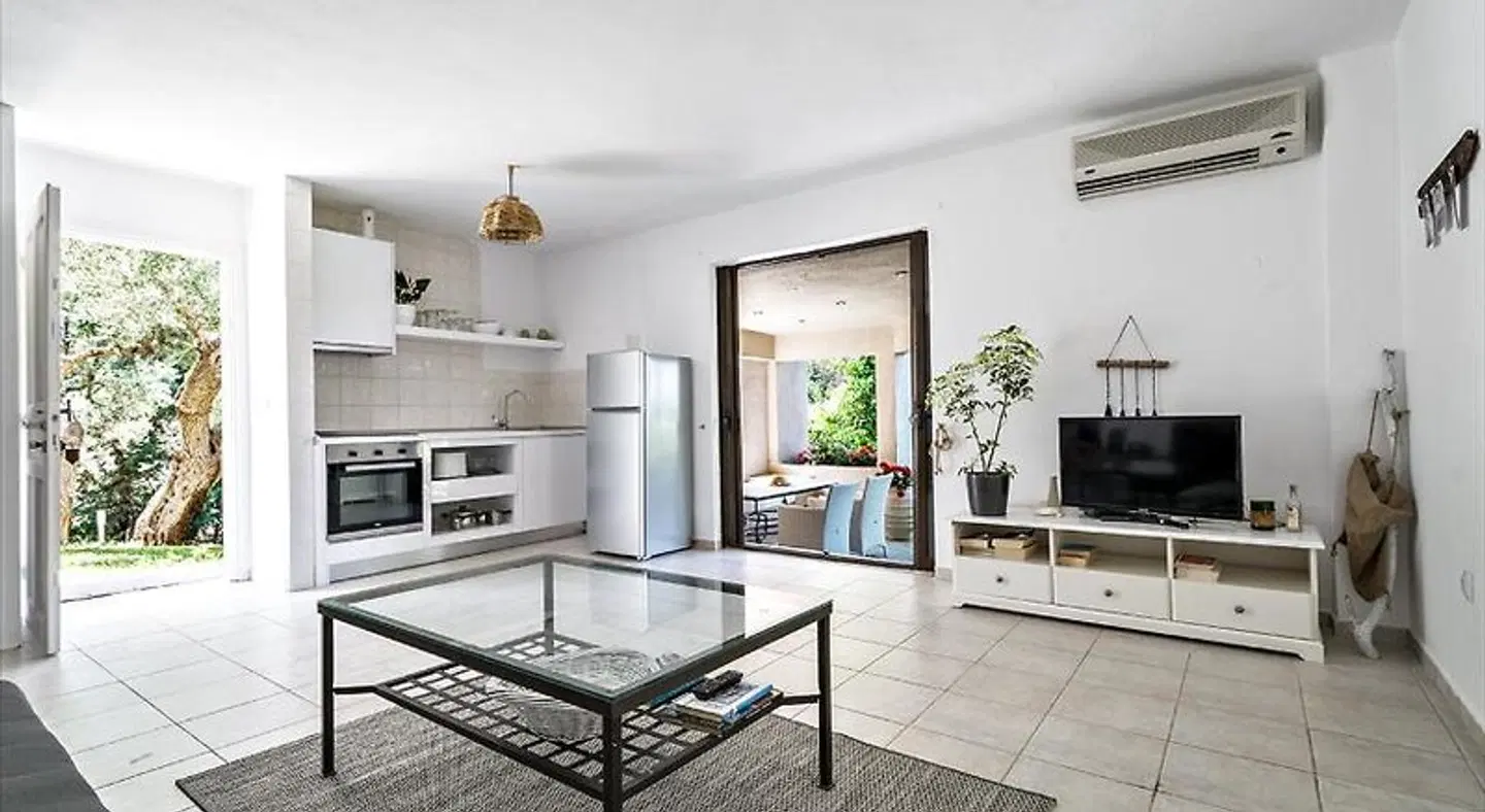 sanidiamonds ROOM_EXAMPLE