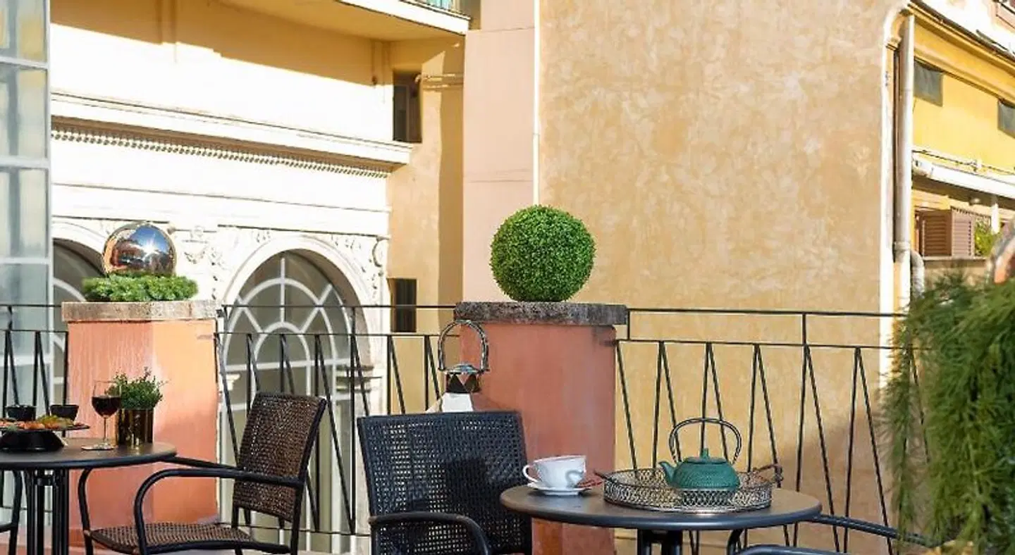 Navona Style LOUNGE_LOBBY