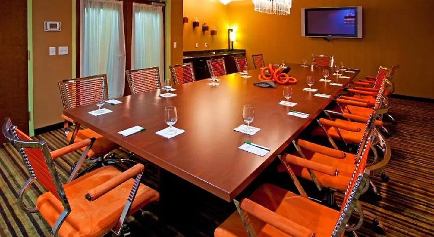 Holiday Inn & Suites Ocala Conference Center by IHG Konferenz