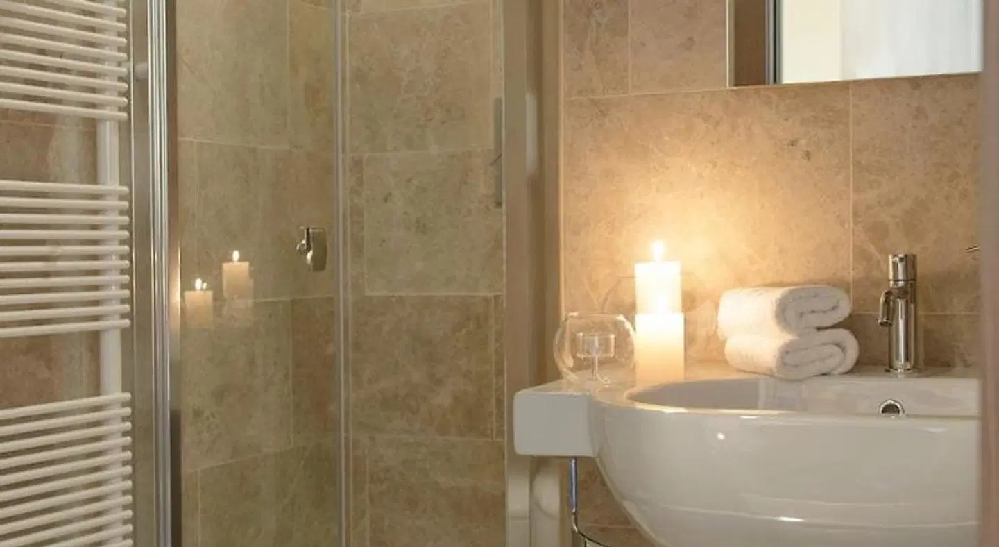 Florence Art Apartments Badezimmer