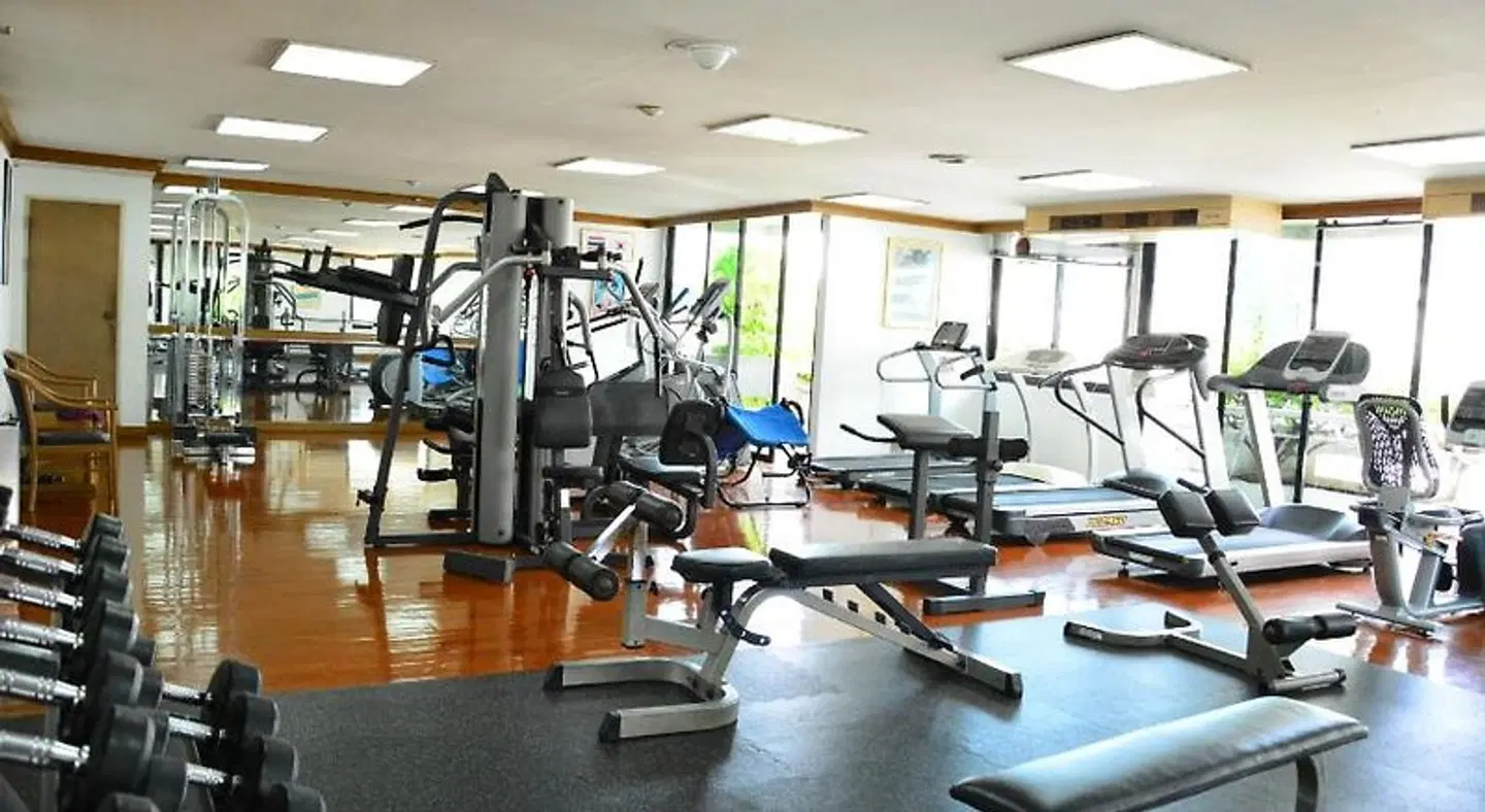 Glow Trinity Silom SPORTS_AND_LEISURE