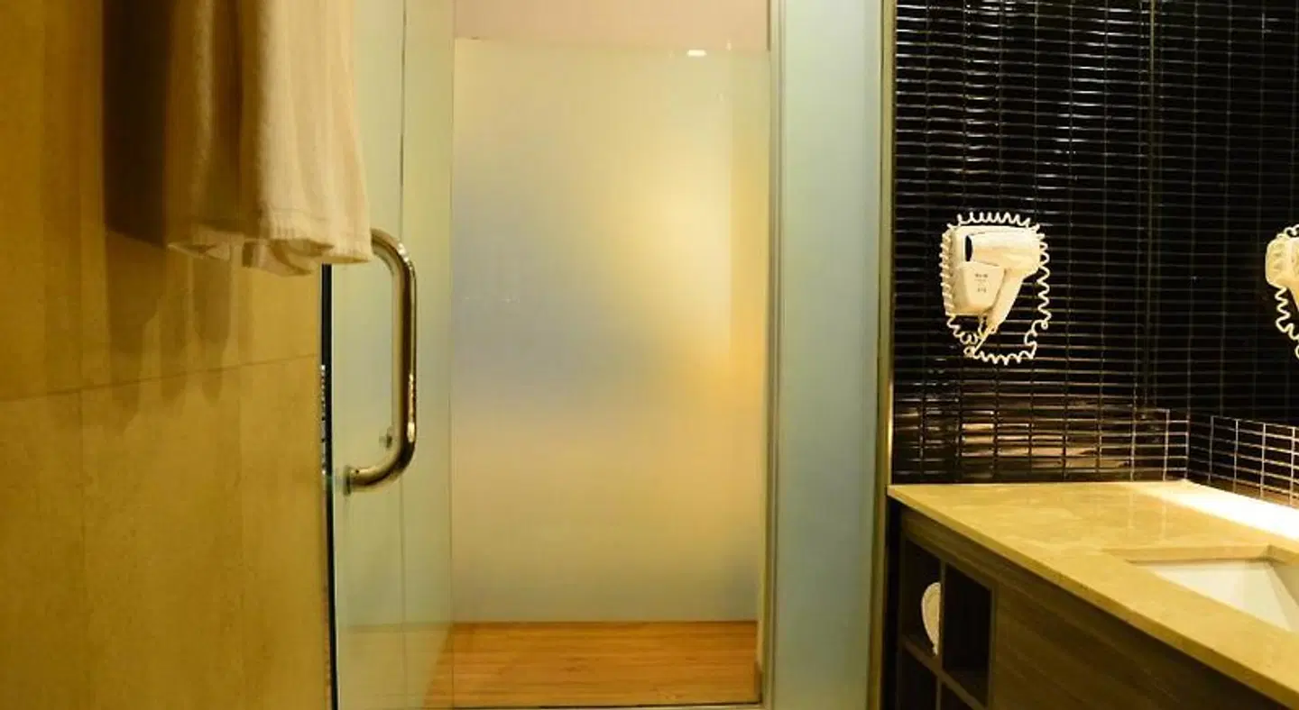 Glow Trinity Silom Badezimmer