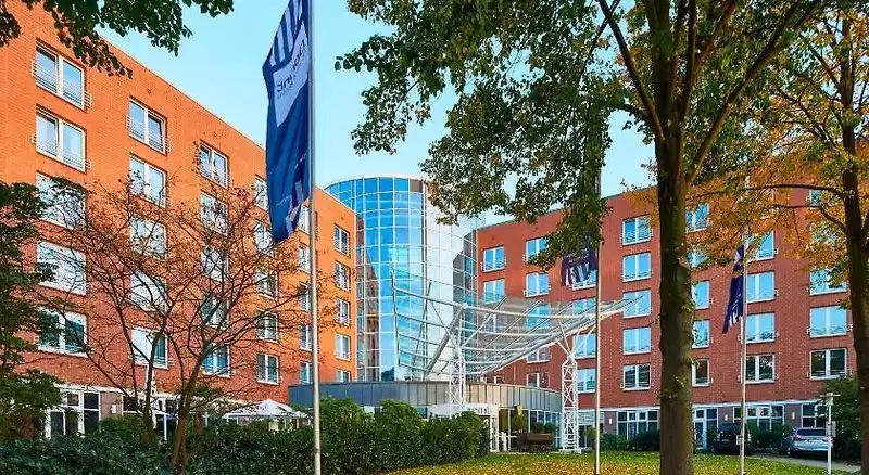Dorint an den Westfalenhallen – Hotelfoto