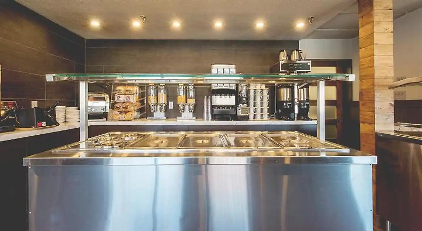 Hotel Motel Continental Bar