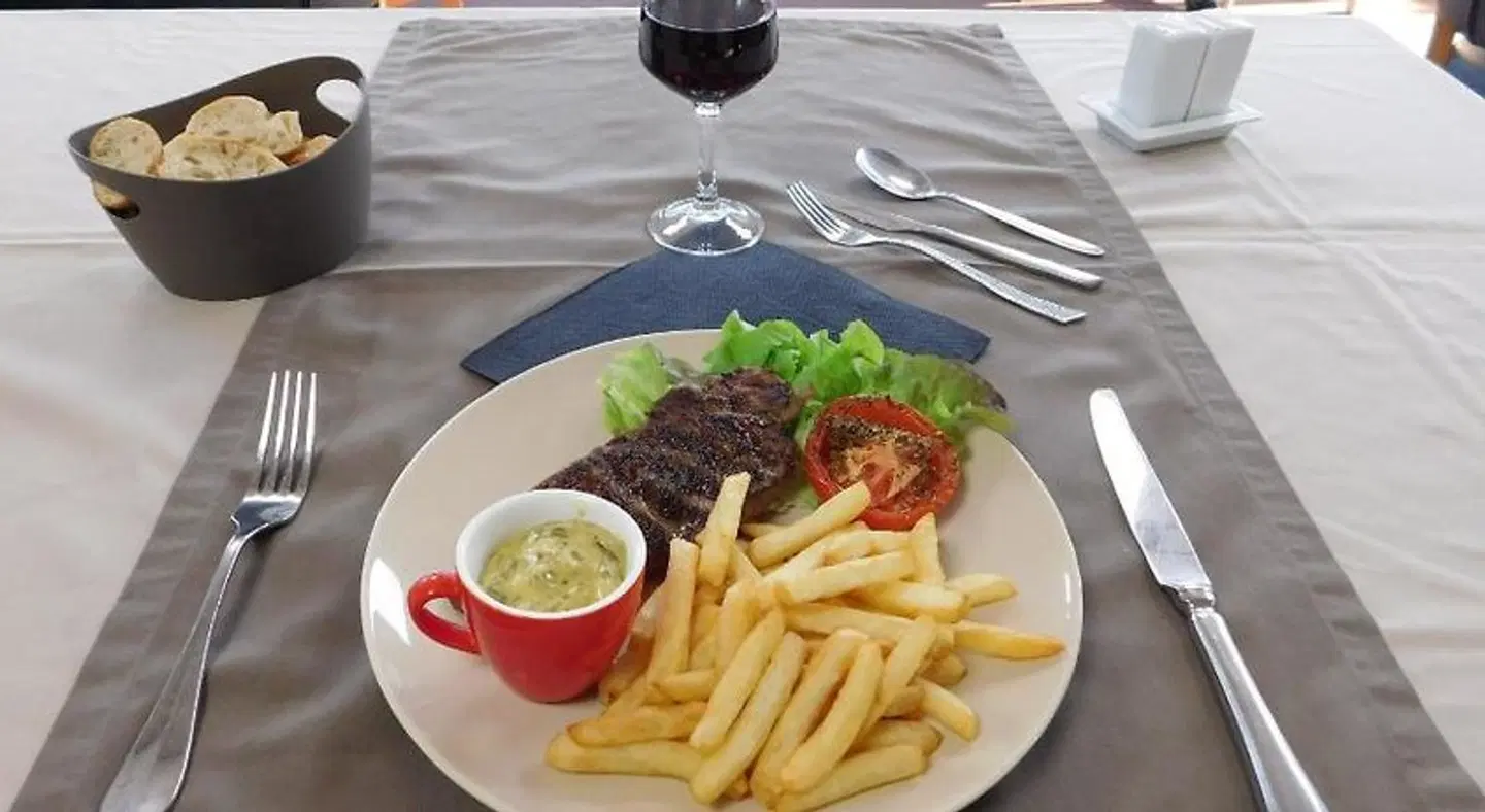 Brit Hôtel Ariès Argentan Restaurant