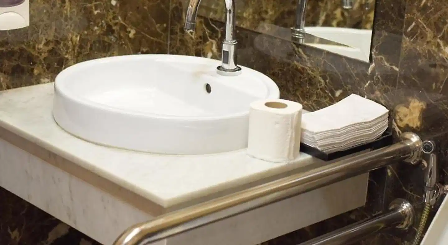 Aiyara Grand Badezimmer