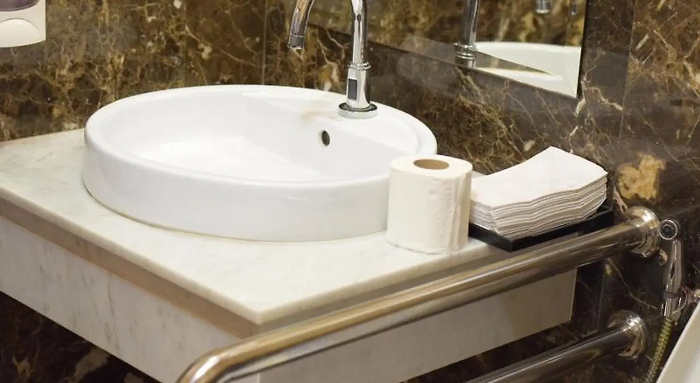 Aiyara Grand Badezimmer