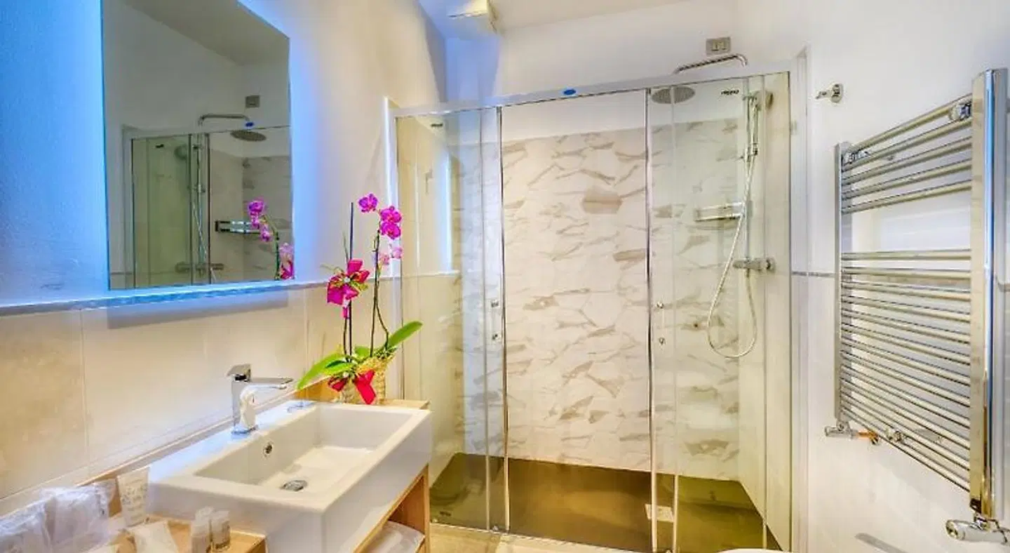 BOUTIQUE HOTEL BRAMANTE & SPA Badezimmer