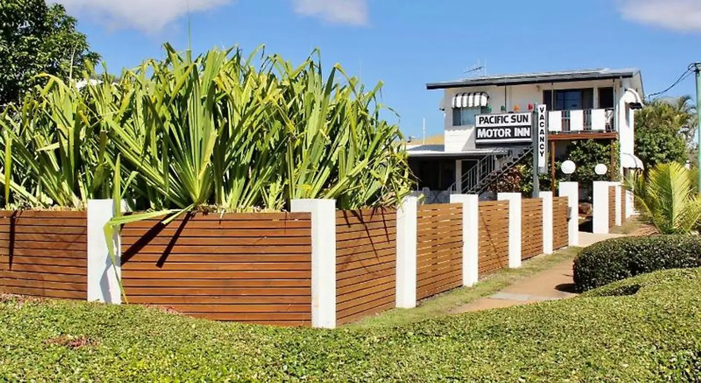 Pacific Sun Motor Inn Bargara Garten