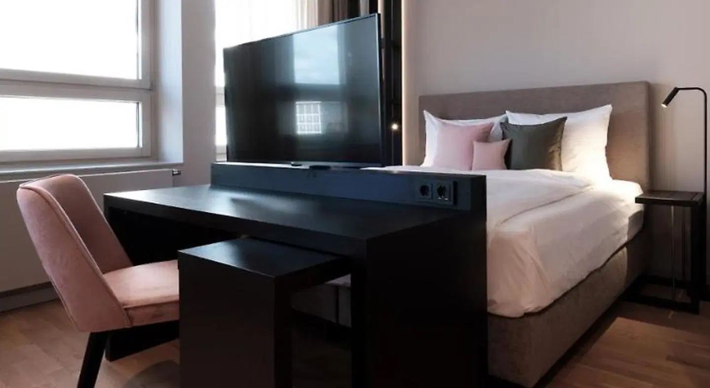 SAXX Hotel Theater Karree ROOM_EXAMPLE