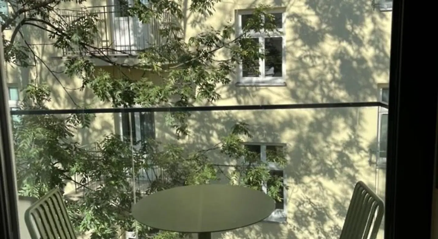 Warszauer EXTERIOR