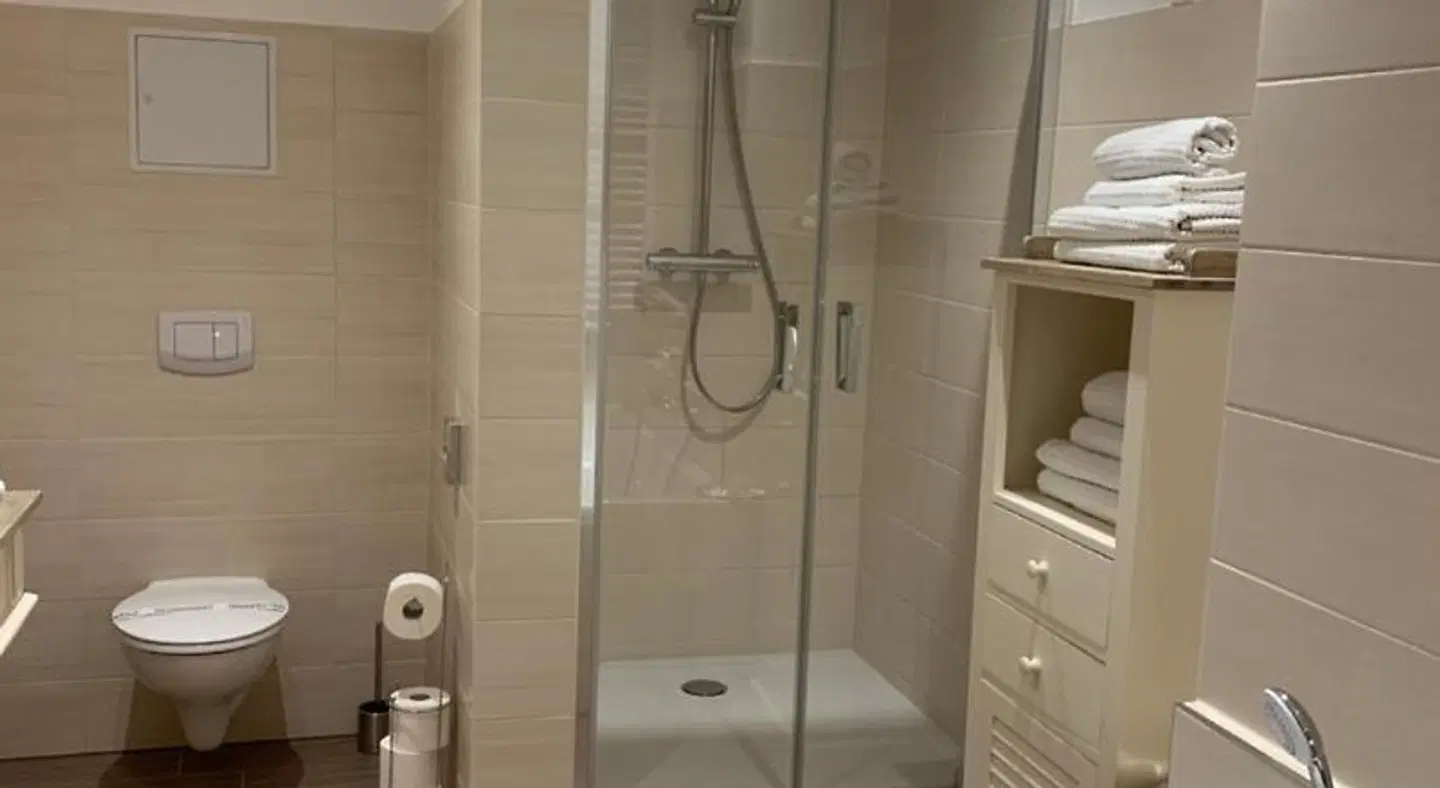 VILLA LE PALAIS in Quedlinburg Badezimmer