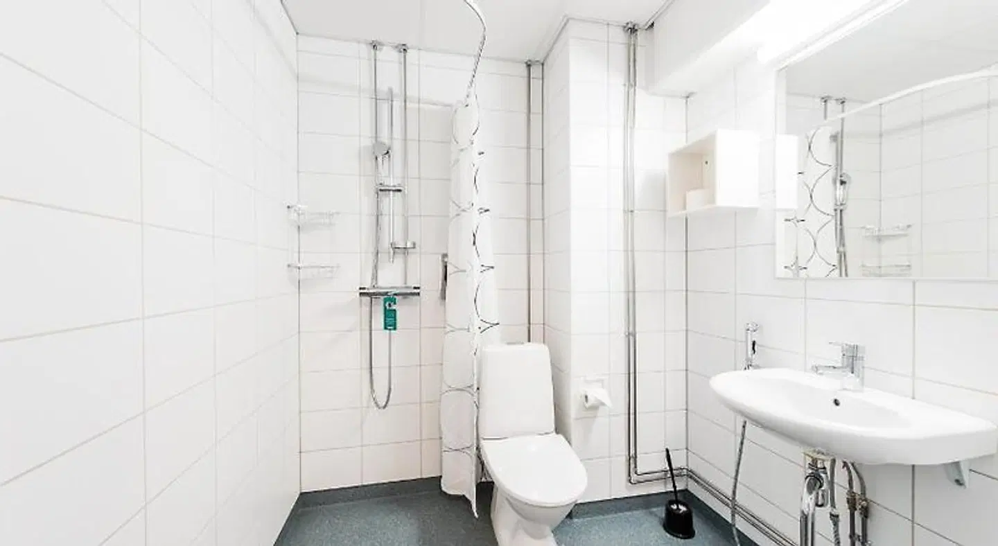 Forenom Aparthotel Espoo Leppävaara Badezimmer