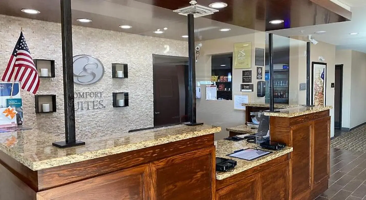 Comfort Suites West Omaha LOUNGE_LOBBY