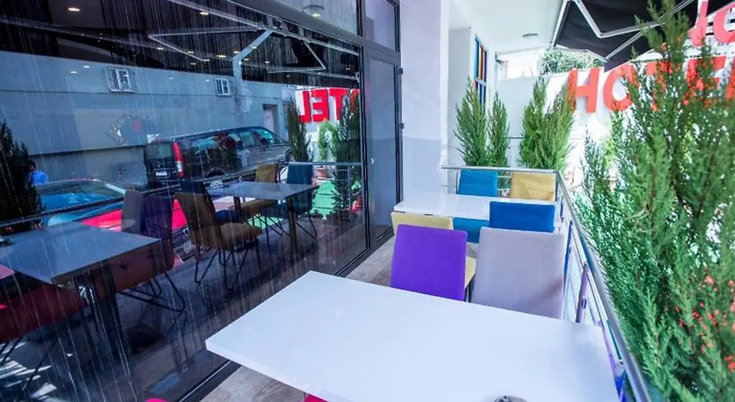 Express 'nci Airport Hotel Terrasse