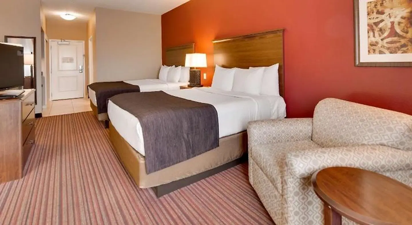 BEST WESTERN Plus Chandler Hotel & Suites ROOM_EXAMPLE