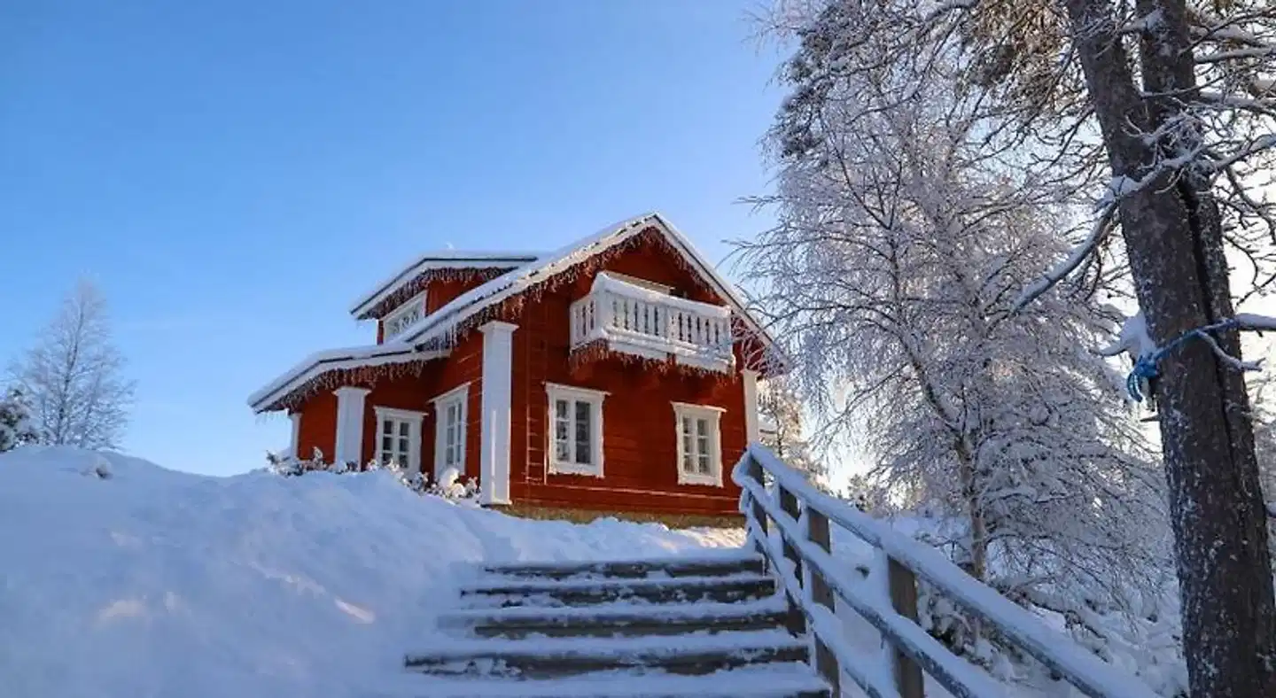 Kakslauttanen Arctic Resort Aussenansicht