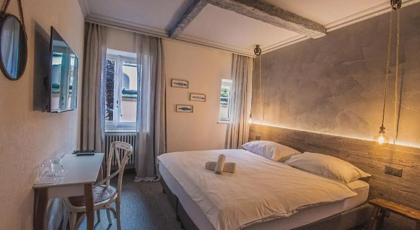 Seven Boutique Hotel ROOM_EXAMPLE